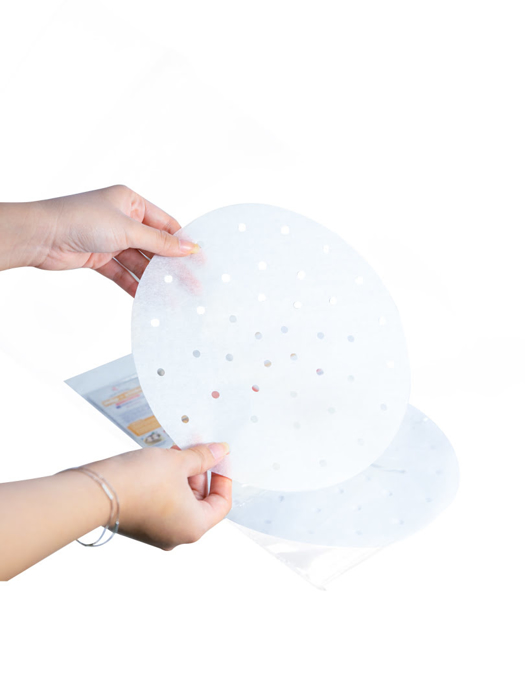 Giấy lót chống dính hấp chiên Kokusai có lỗ 22.5cm (30 tờ/túi)